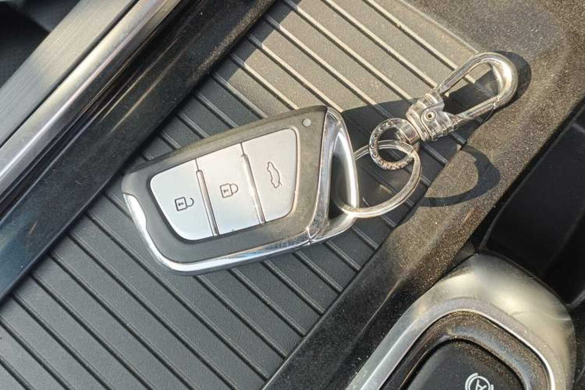 Used JAC Group X7 2020 1.5TGDI Automatic Free-Style Model Vehicle Key