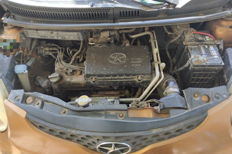 Used JAC Group Yueyue 2011 1.0L Comfort Version Engine Bay