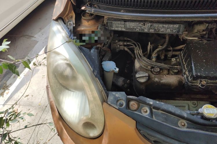 Used JAC Group Yueyue 2011 1.0L Comfort Version Engine Bay Right