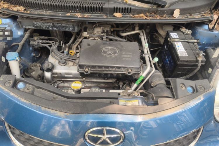 Used JAC Group Yueyue 2012 1.0L Luxury Model Engine Bay