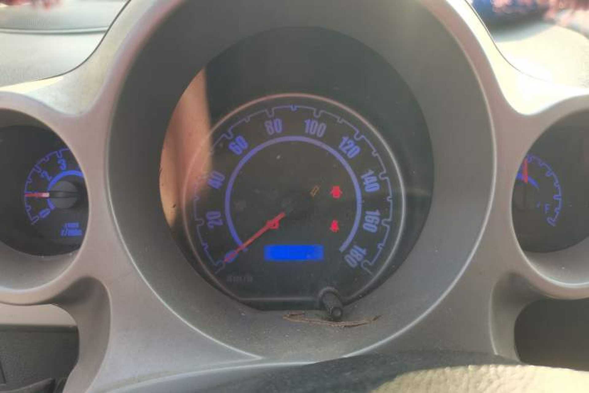Used JAC Group Yueyue 2012 CROSS 1.0L Luxury Model Instrument Cluster