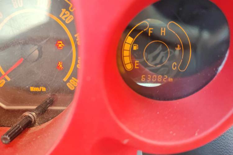 Used JAC Group Yueyue 2012 1.0L Comfort Version Odometer Close Up