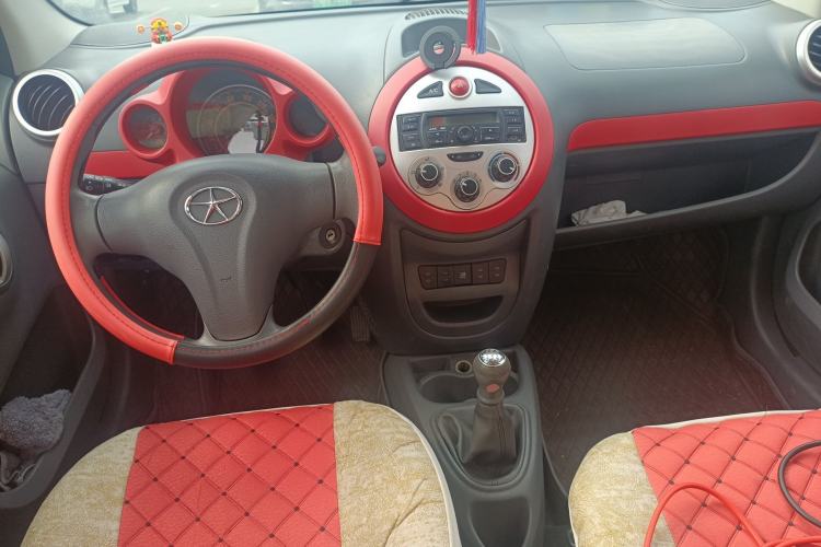 Used JAC Group Yueyue 2012 1.0L Comfort Version Center Console
