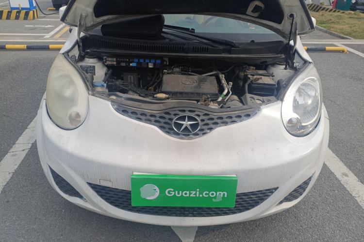 Used JAC Group Yueyue 2012 1.0L Comfort Version Engine Bay