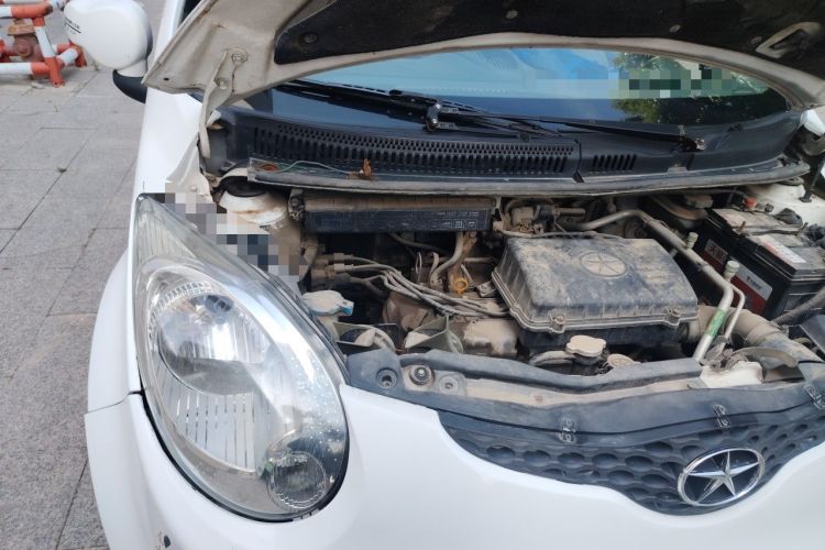 Used JAC Group Yueyue 2012 1.0L Comfort Version Engine Bay Right
