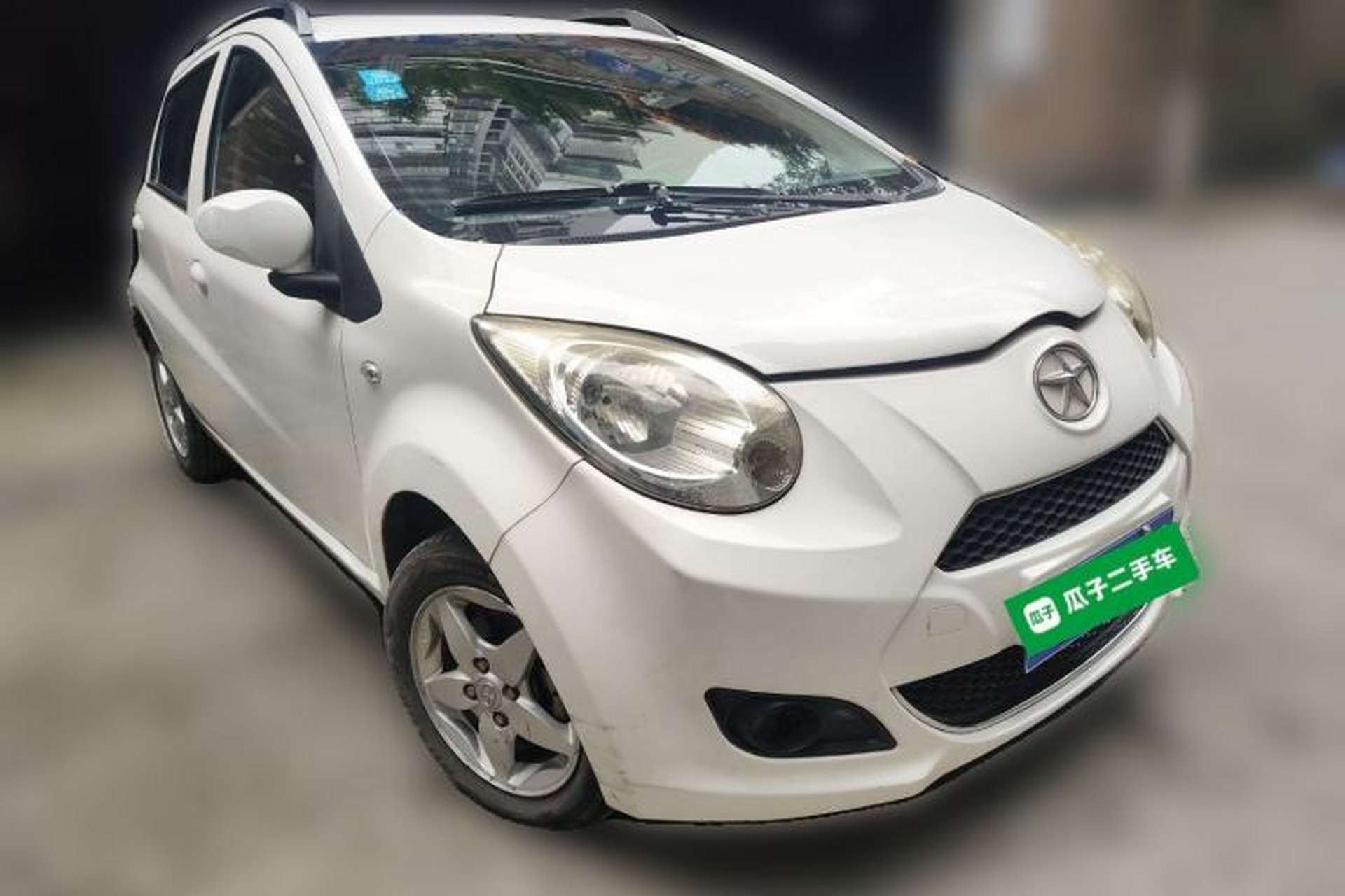 Used JAC Group Yueyue 2012 CROSS 1.0L Luxury Model Front Right 45 Deg
