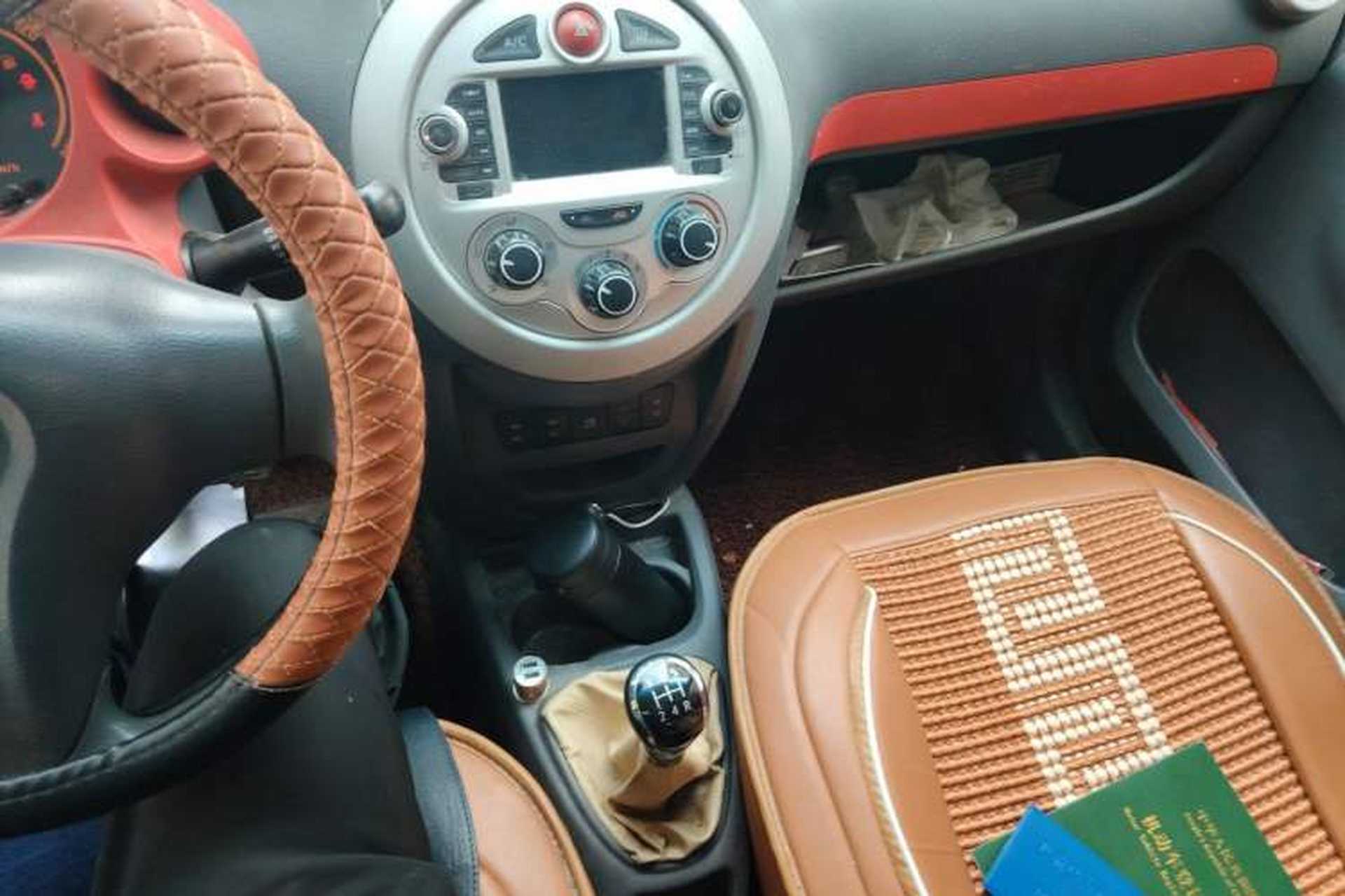Used JAC Group Yueyue 2012 1.0L Comfort Version Gear Lever