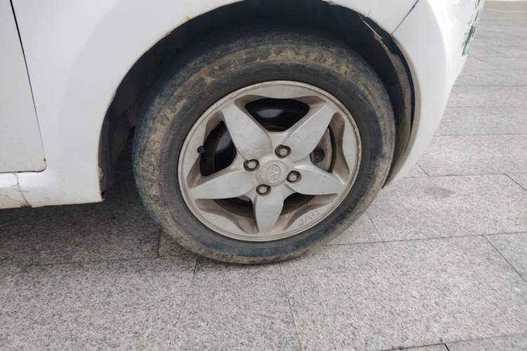 Used JAC Group Yueyue 2012 1.0L Comfort Version Right Front Wheel Hub