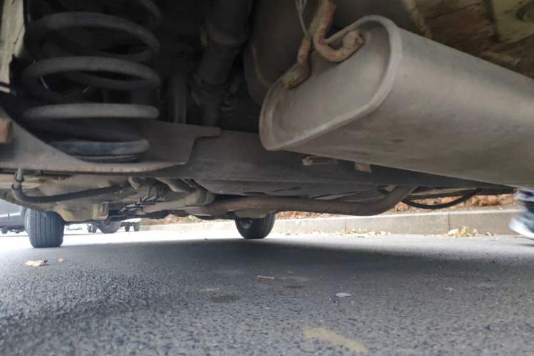 Used JAC Group Yueyue 2012 1.0L Luxury Model Chassis Rear Left