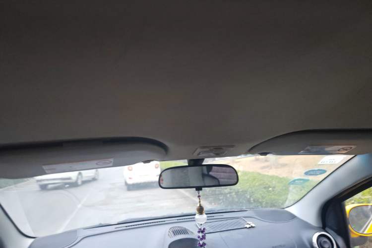 Used JAC Group Yueyue 2012 1.0L Luxury Model Headliner