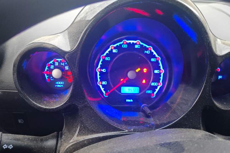 Used JAC Group Yueyue 2012 1.0L Luxury Model Instrument Cluster