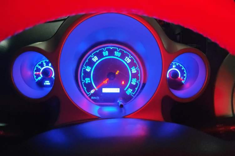 Used JAC Group Yueyue 2012 CROSS 1.0L Luxury Model Instrument Cluster