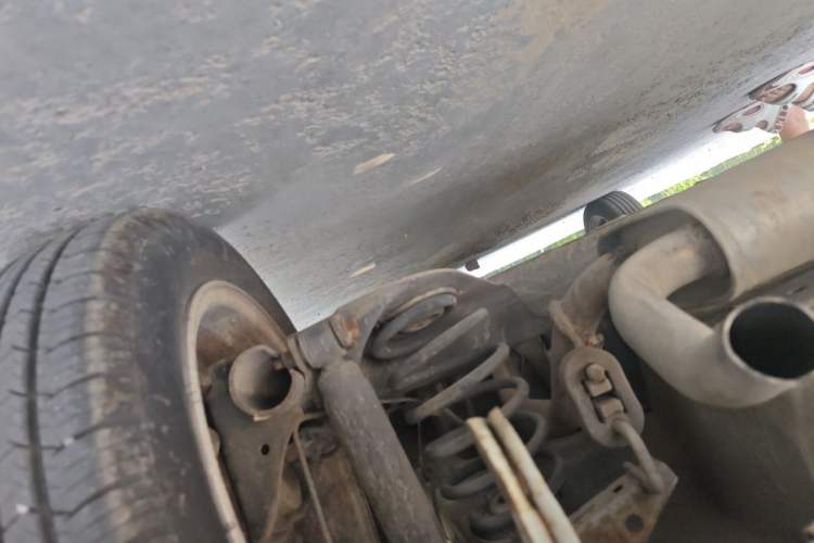 Used JAC Group Yueyue 2014 J2 1.0L Luxury Model Chassis Rear Left
