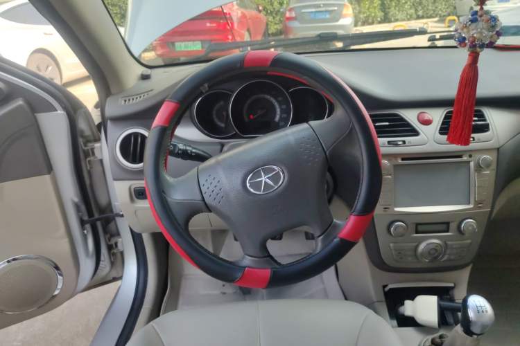 Used JAC Heyue 2012 1.5L Manual Luxury Version Steering Wheel