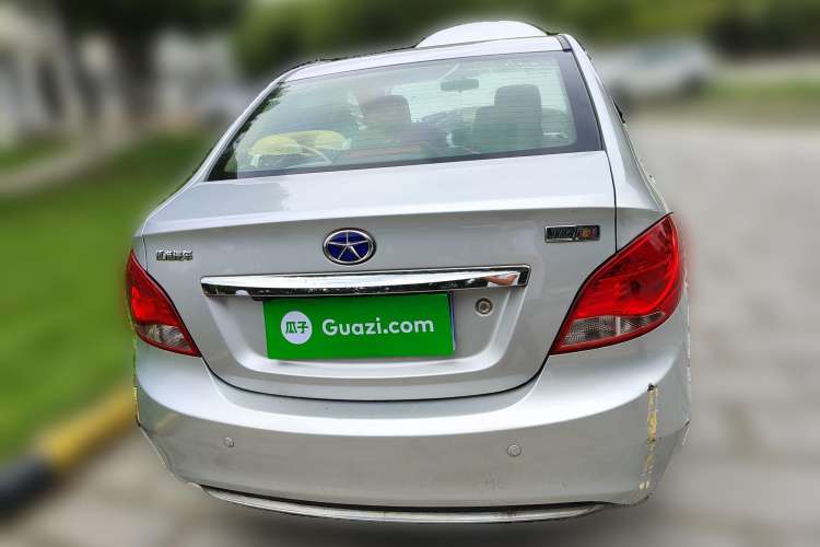 Used JAC iEV 2015 iEV5 Rear
