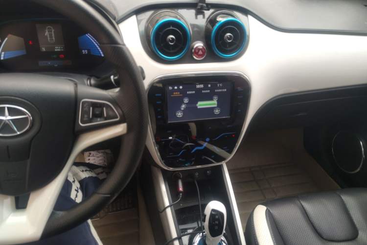 Used JAC iEV 2015 iEV5 Audio And AC Panel