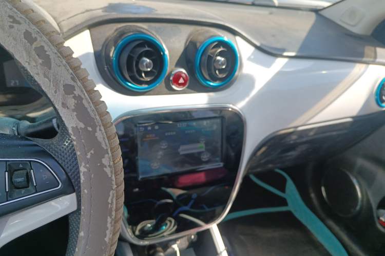 Used JAC iEV 2015 iEV5 Audio And AC Panel