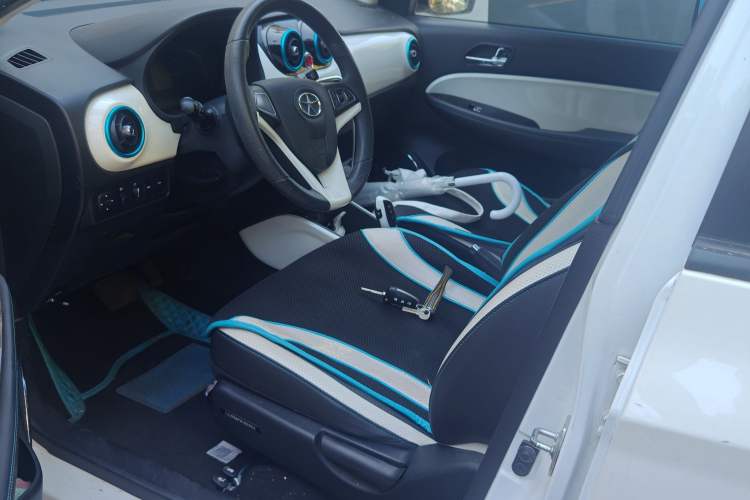 Used JAC iEV 2015 iEV5 Driver Seat