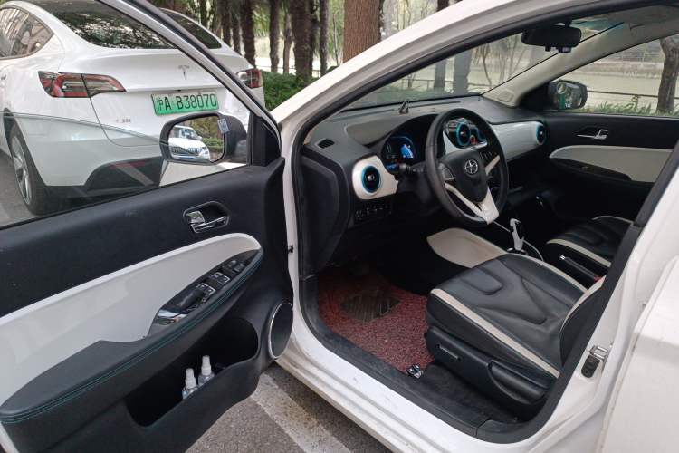 Used JAC iEV 2015 iEV5 Driver Seat