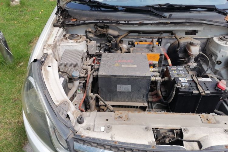 Used JAC iEV 2015 iEV4 Luxury Model Engine Bay Right