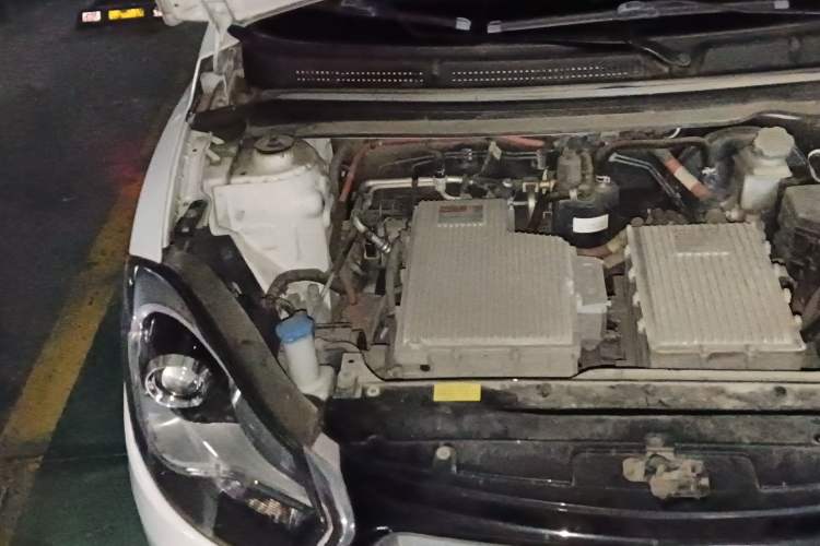 Used JAC iEV 2015 iEV5 Engine Bay Right