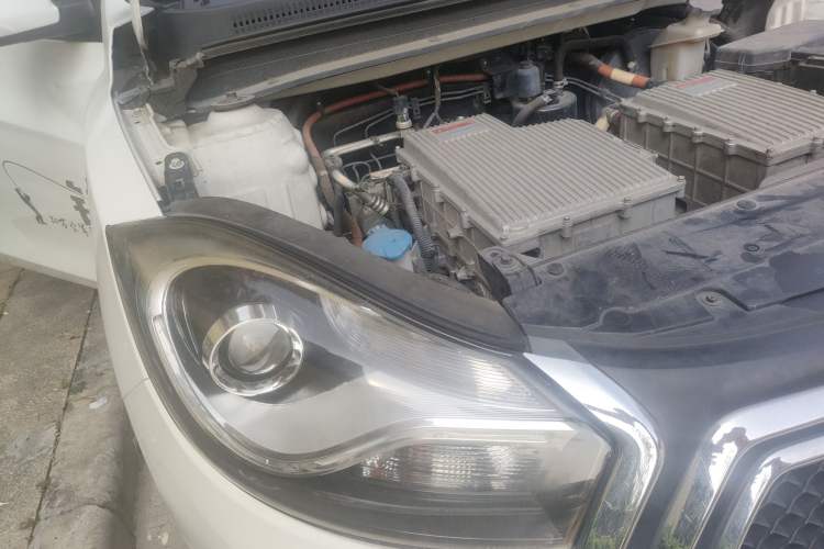 Used JAC iEV 2015 iEV5 Engine Bay Right