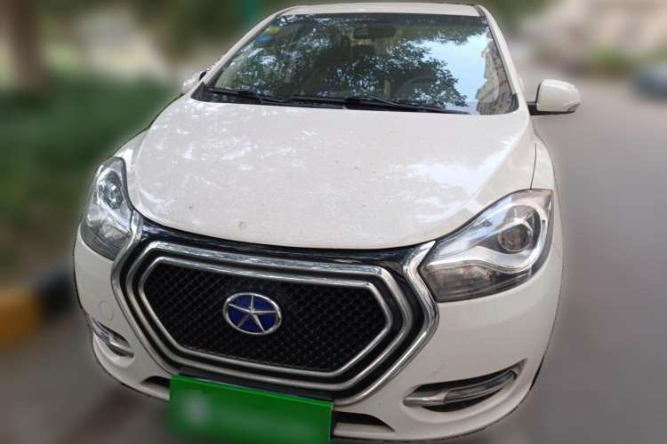 Used JAC iEV 2015 iEV5 Front