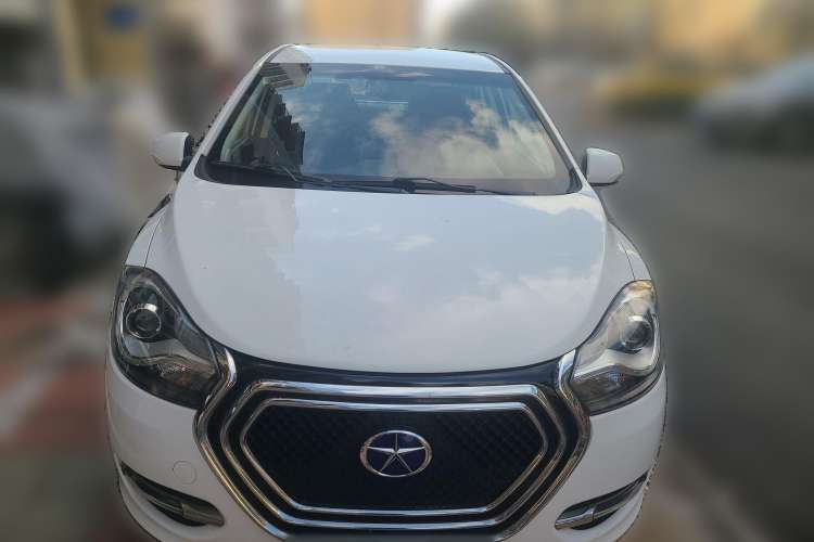 Used JAC iEV 2015 iEV5 Front