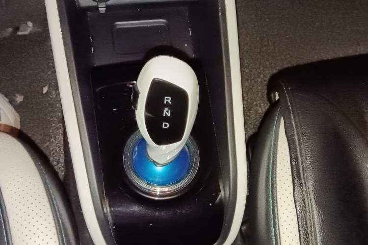 Used JAC iEV 2015 iEV5 Gear Lever