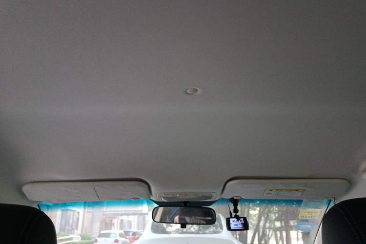 Used JAC iEV 2015 iEV5 Headliner