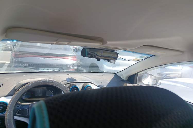 Used JAC iEV 2015 iEV5 Headliner
