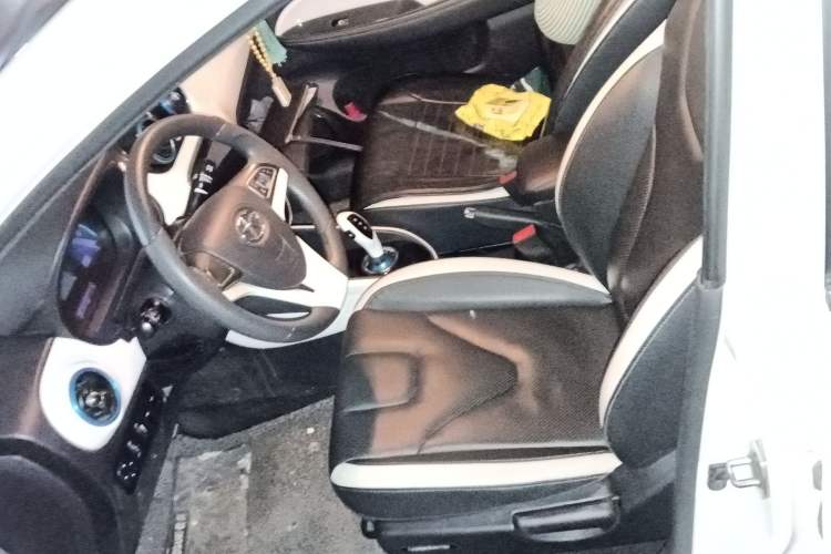 Used JAC iEV 2015 iEV5 Left Front Seat