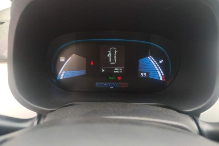 Used JAC iEV 2015 iEV5 Odometer Close Up