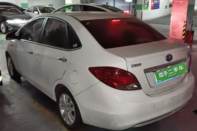Used JAC iEV 2015 iEV5 Rear Left 45 Deg