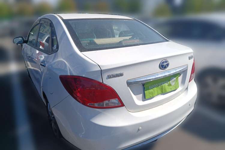 Used JAC iEV 2015 iEV5 Rear Left 45 Deg