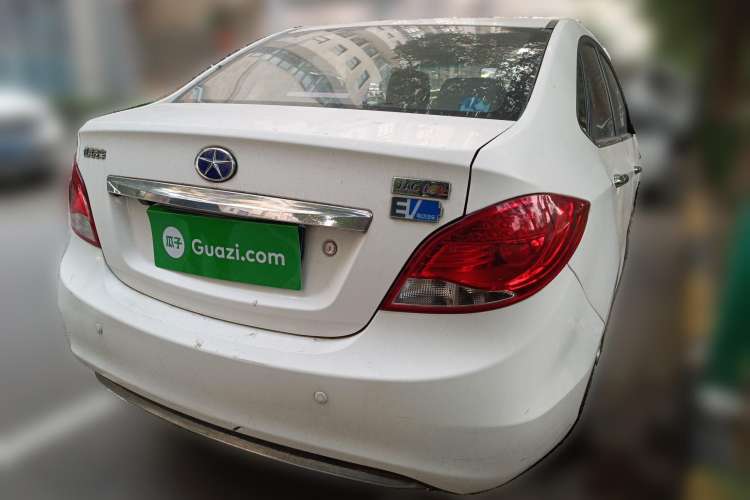 Used JAC iEV 2015 iEV5 Rear Right 45 Deg
