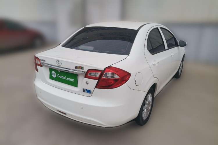Used JAC iEV 2015 iEV4 Luxury Model Rear Right 45 Deg