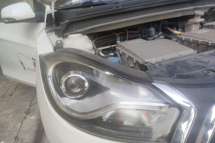 Used JAC iEV 2015 iEV5 Right Front Headlight