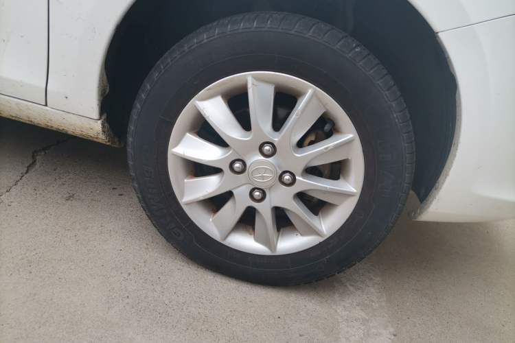 Used JAC iEV 2015 iEV4 Luxury Model Right Front Wheel Hub