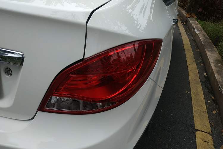 Used JAC iEV 2015 iEV5 Right Rear Taillight