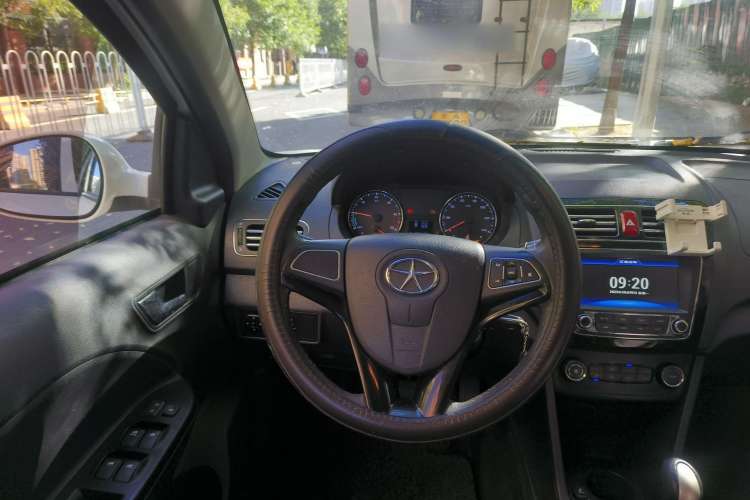 Used JAC iEV 2015 iEV4 Luxury Smart Model Steering Wheel
