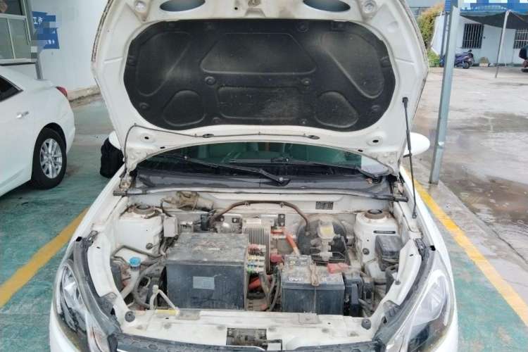 Used JAC iEV 2017 iEV4 Luxury Model Engine Bay