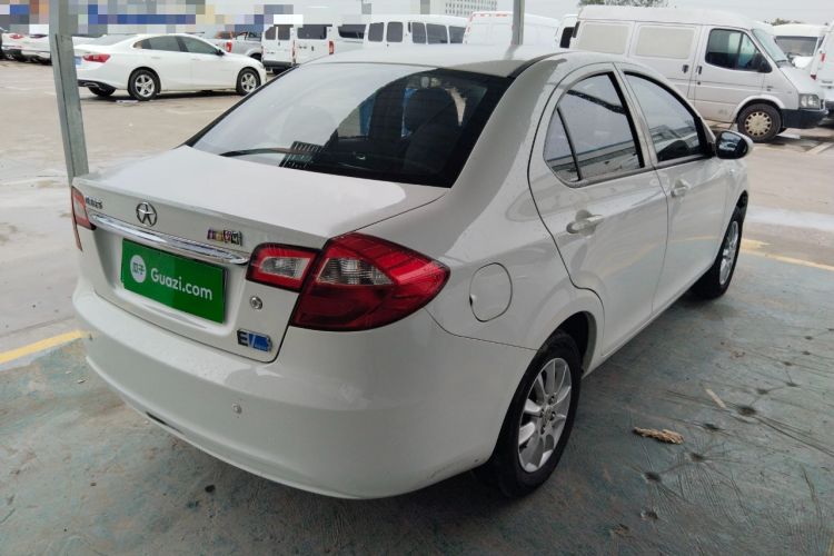 Used JAC iEV 2017 iEV4 Luxury Model Rear Right 45 Deg