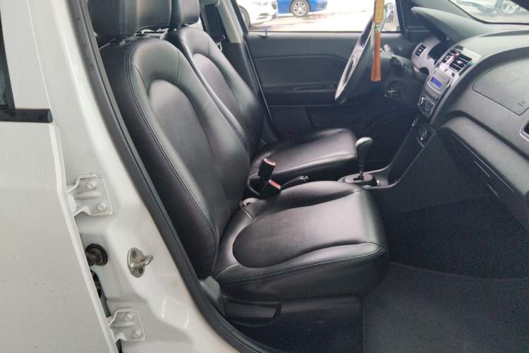 Used JAC iEV 2017 iEV4 Luxury Model Right Front Seat