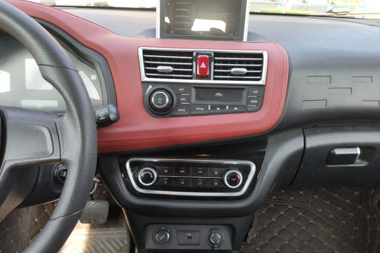 Used JAC iEV6E 2017 iEV6E Time Edition Audio And AC Panel