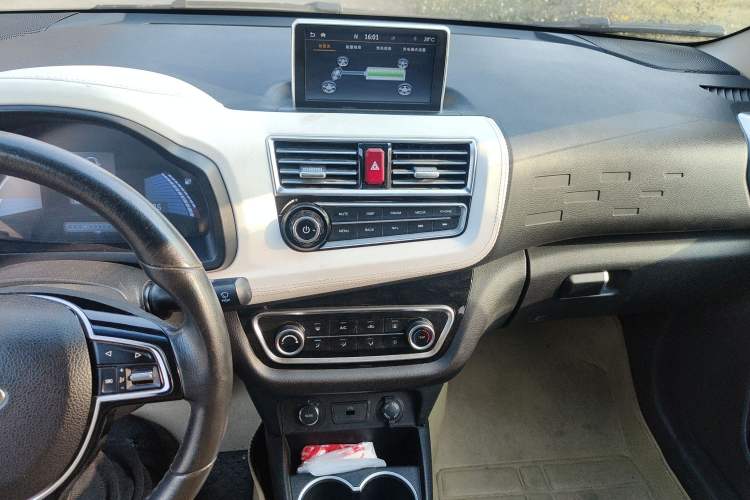 Used JAC iEV6E 2017 iEV6E Audio And AC Panel