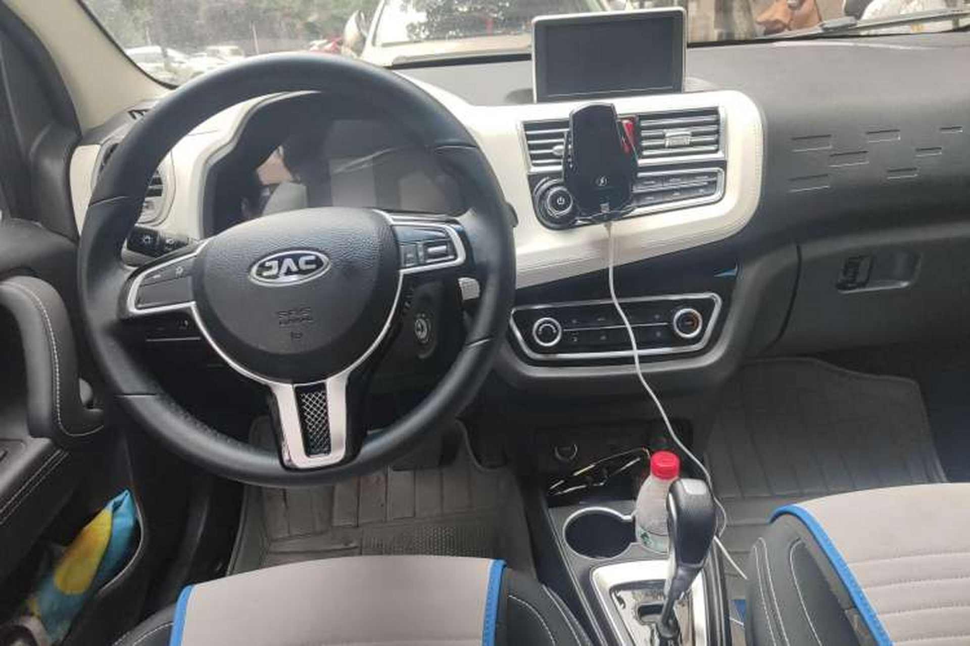 Used JAC iEV6E 2017 iEV6E Center Console