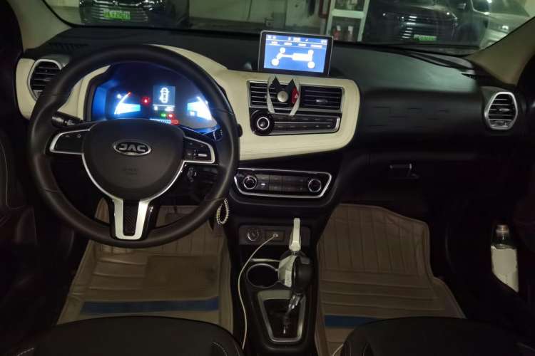 Used JAC iEV6E 2017 iEV6E Center Console