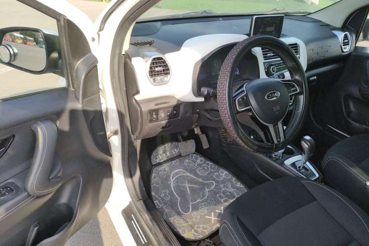 Used JAC iEV6E 2017 iEV6E Driver Seat