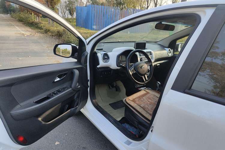 Used JAC iEV6E 2017 iEV6E Driver Seat